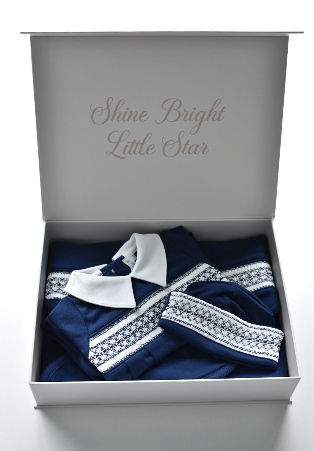 Heritage – Hand-Smocked Pima Cotton Gift Set
